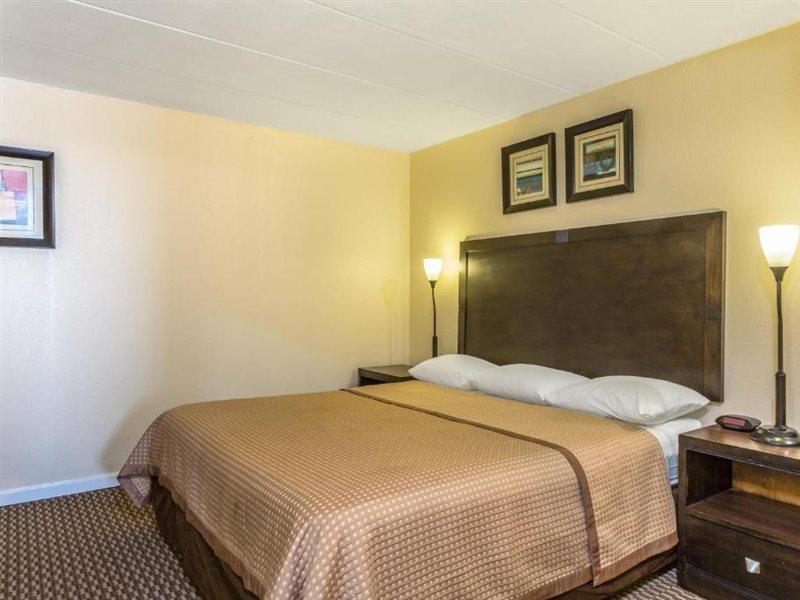 Travelodge By Wyndham Suites Virginia Beach Oceanfront Dış mekan fotoğraf