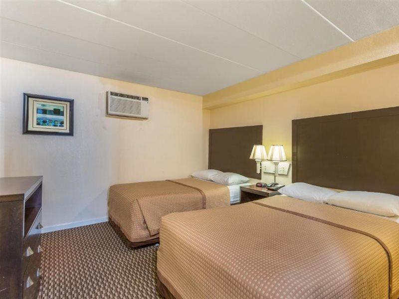 Travelodge By Wyndham Suites Virginia Beach Oceanfront Dış mekan fotoğraf