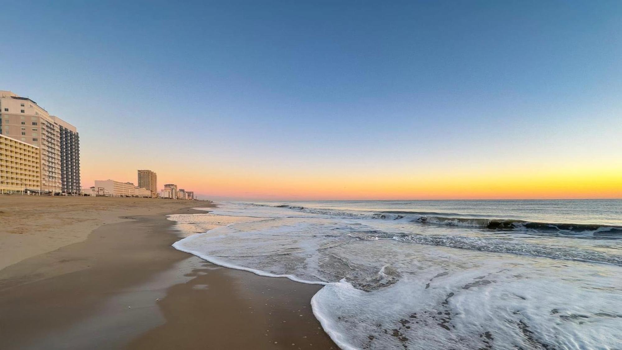 Travelodge By Wyndham Suites Virginia Beach Oceanfront Dış mekan fotoğraf